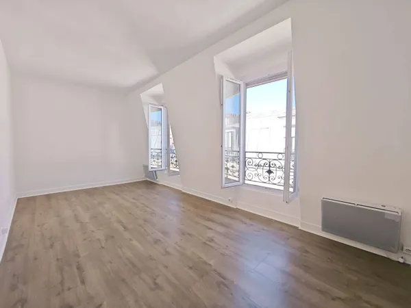 Studio 1 pièce 25 m²