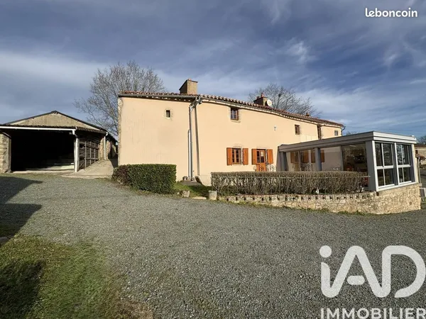Longère 4 pièces 190 m²