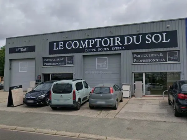 LOCAL COMMERCIAL À LOUER - ÉVREUX - 490 m²