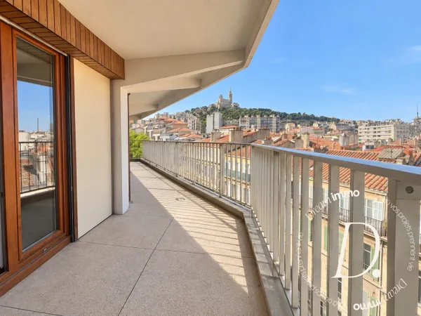Marseille 6e - 71 m² avec balcon et vue panoramique