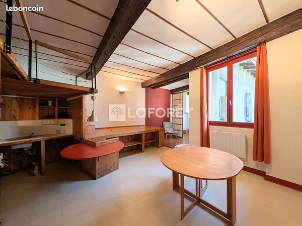 Appartement 1 pièce 55 m²