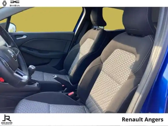 Renault Clio 1.0 tce 90ch evolution — photo 33