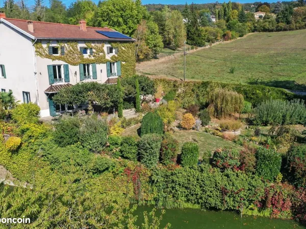 Propriété 11 pièces 350 m²