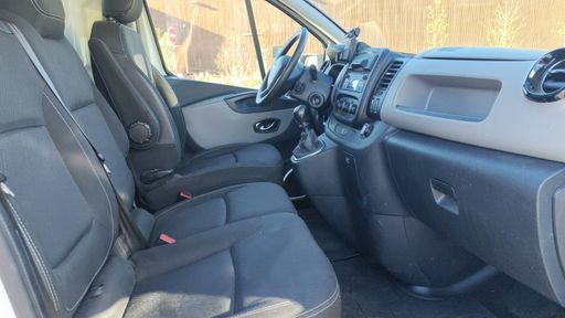 Nissan NV300 2.0 dCi 120 - Optima – 2019 – 68523 km – Diesel – Boîte Manuelle — photo 15