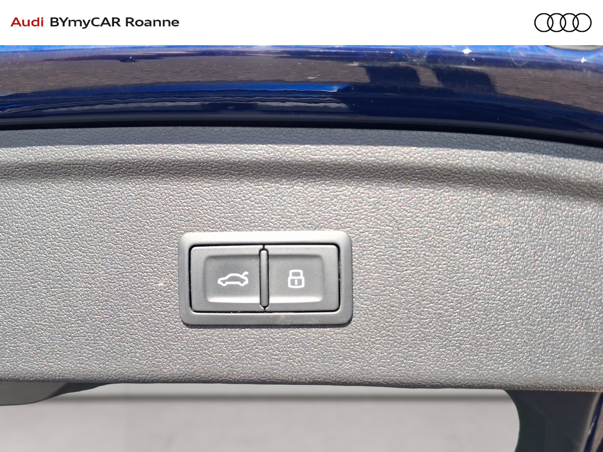 Audi A3 Sportback 40 TFSIe 204 S tronic 6 — photo 22