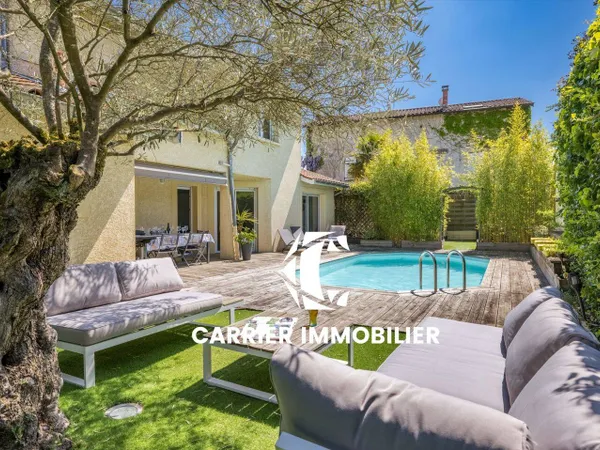 Villa 6 pièces 124 m²
