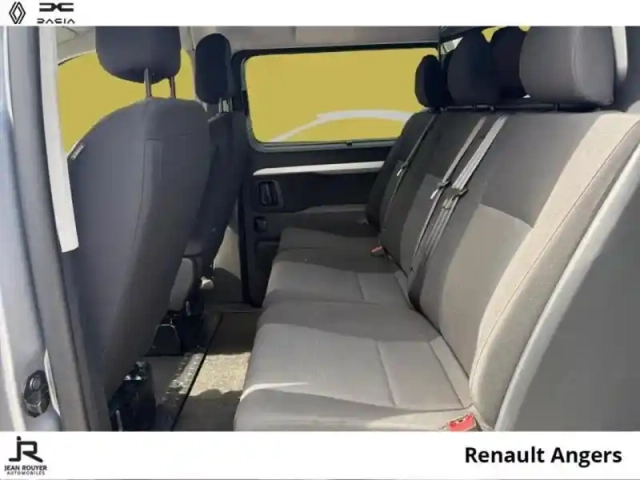 Peugeot Expert fg xl 2.0 bluehdi 180ch s&amp;s cabine approfondie fixe eat8 — photo 4