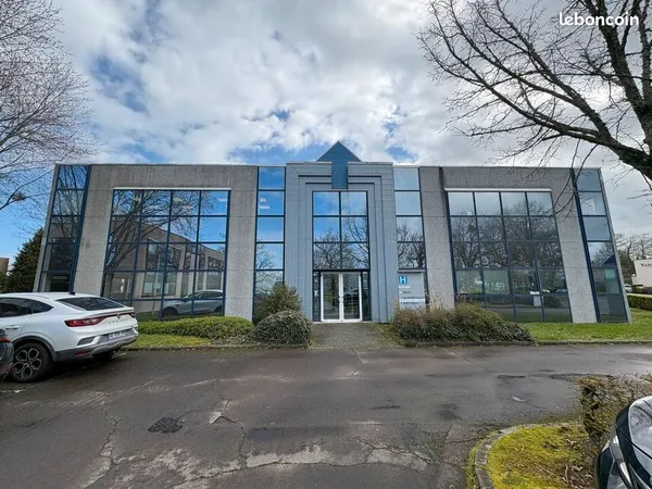 Bureaux 108 m² CESSON SEVIGNE