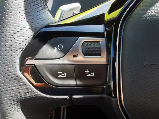 Peugeot 3008 gt 2.0 bluehdi 180 ch eat6 — photo 20