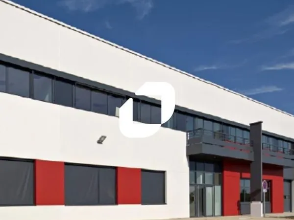 Local d'activité 2 029 m²
