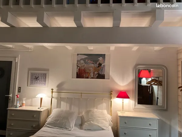 Studio mezzanine meublé