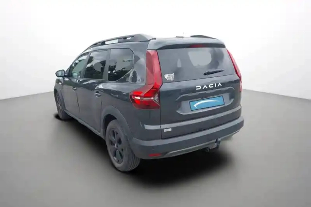 Dacia Jogger eco-g 100 5 places — photo 4