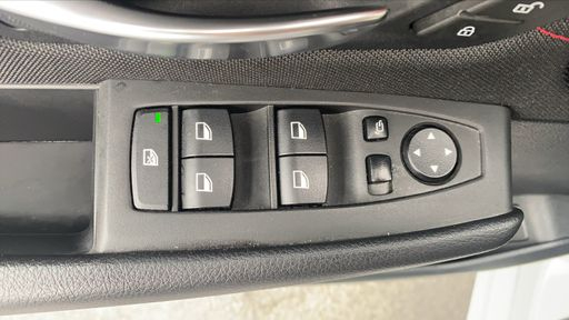 BMW Serie 2 Active Tourer 218d 150 Steptronic8 - Sport – 2017 – 155569 km – Diesel – Boîte Automatique — photo 24