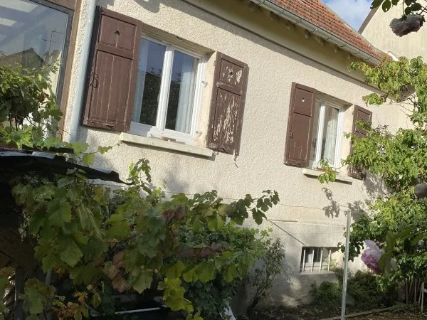 Vends maison calme et lumineuse