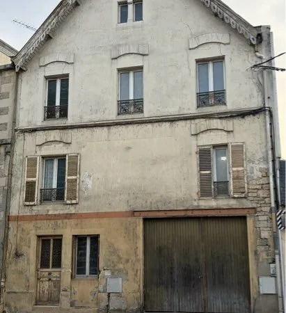 Ensemble immobilier mixte : Commerce +Habitations (Travaux)