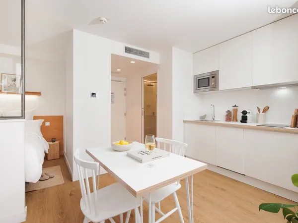 Type 1 meublé et équipé dans résidence de Coliving à Montpellier - Centre-ville / Antigone