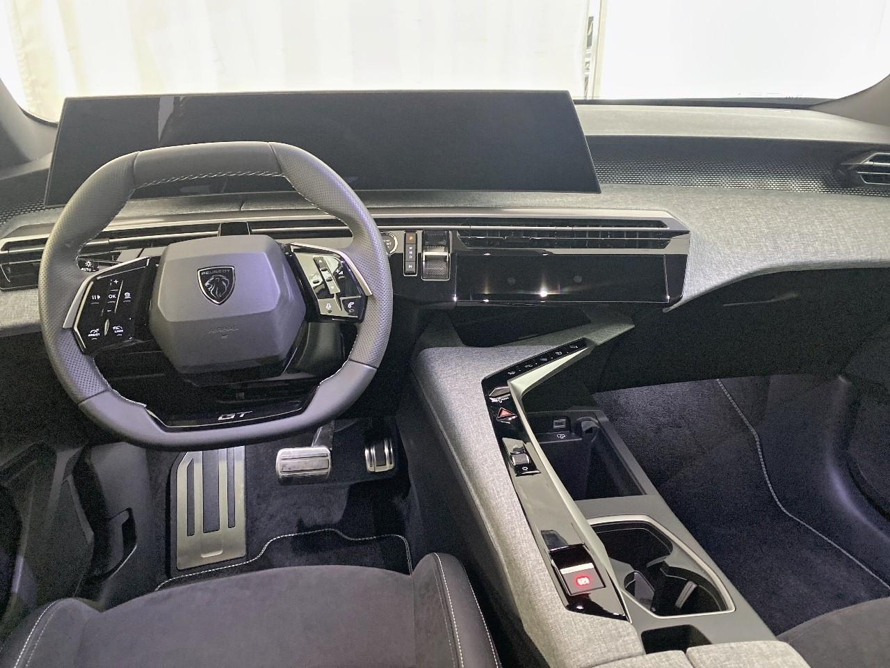 Peugeot 3008 hybrid 145 e-dcs6 gt — photo 8
