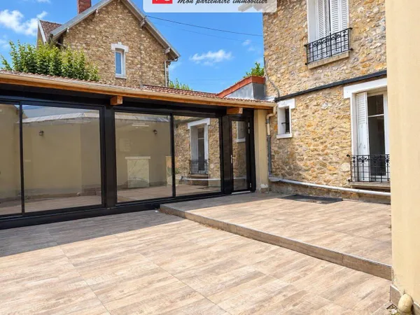 Bien immobilier de rendement Vente Eaubonne 880000€