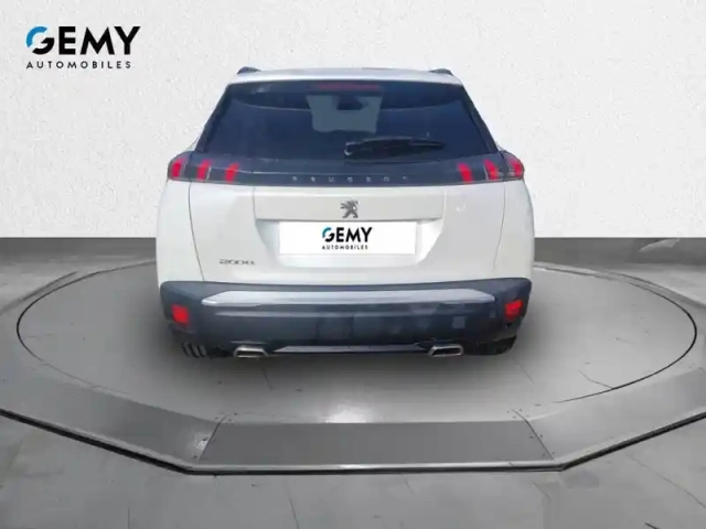 Peugeot 2008 puretech 130 s&amp;s eat8 — photo 5