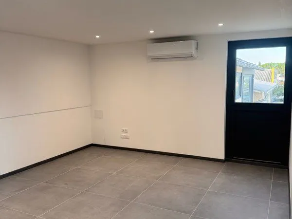 Location bureau professionnel 25m2 climatisé avec parking à Volx