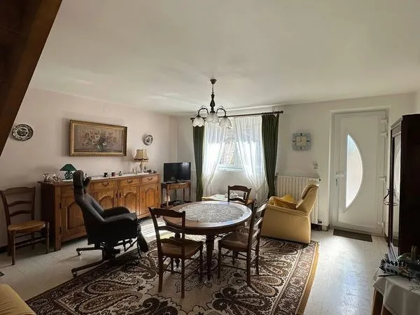 CHARMANTE MAISON 100m2 SUR TERRAIN ATTENANT