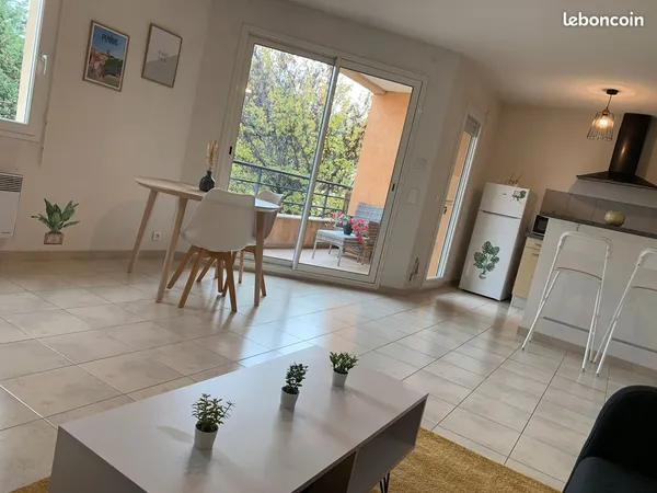 2 MEUBLÉ NEUF 55m² - Terrasse + Parking - 20min ITER/Cadarache - Libre 1er sept