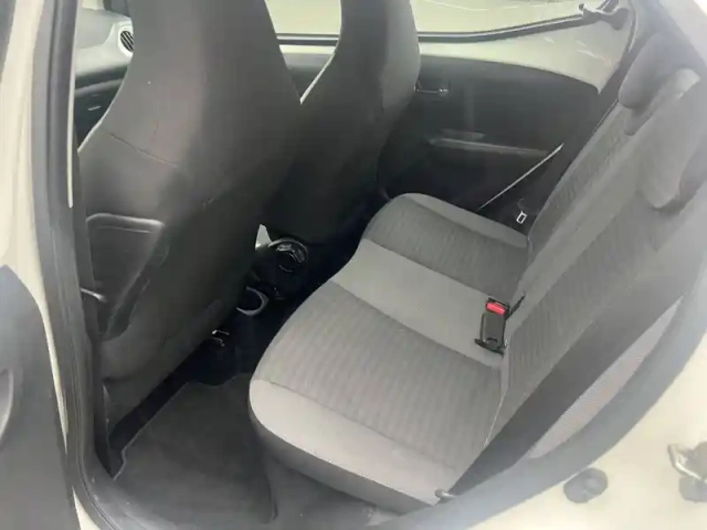 Toyota Aygo 1.0 vvt-i — photo 23