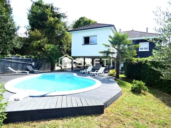 Maison 5 chambres avec piscine