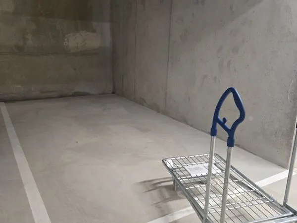 Place de parking sous-terrain - Parc Stalingrad