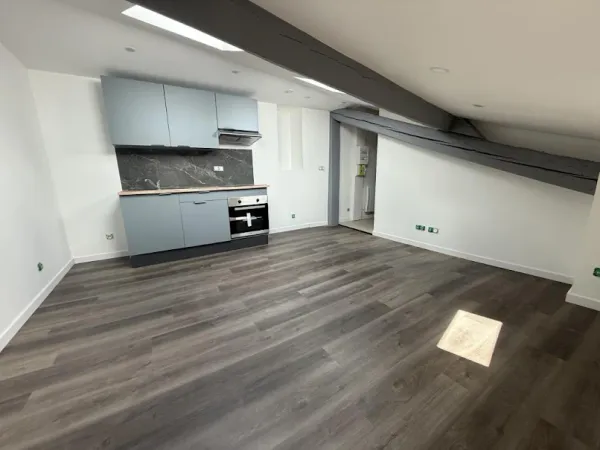 Studio 1 pièce 29 m²