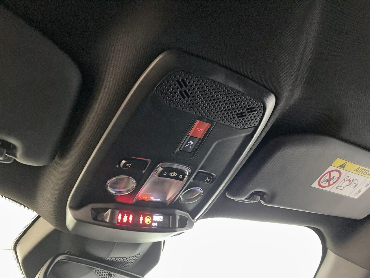 Peugeot 2008 hybrid 145 ch e-dcs6 allure — photo 19