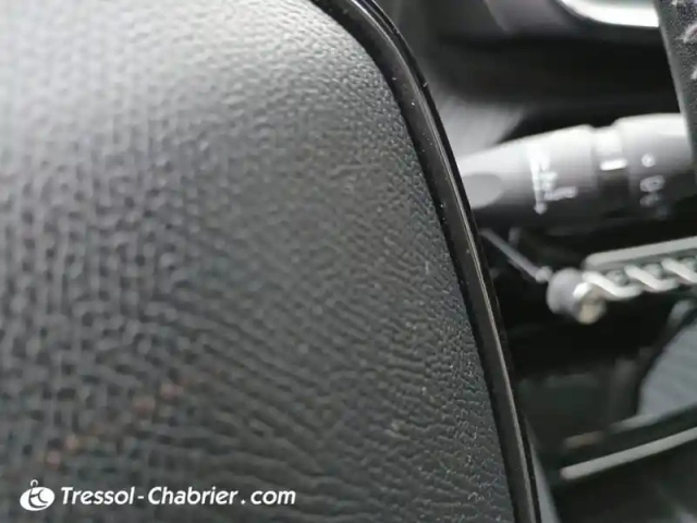Peugeot 2008 bluehdi 110 s&amp;s bvm6 allure pack — photo 18
