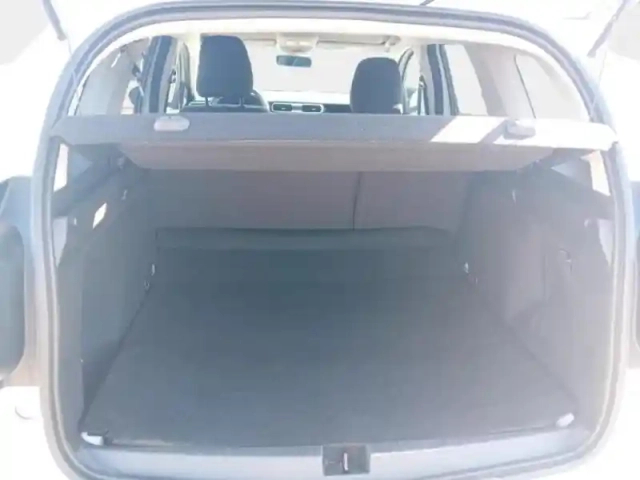 Dacia Duster 1.5 blue dci 115ch  journey 4x4 — photo 9