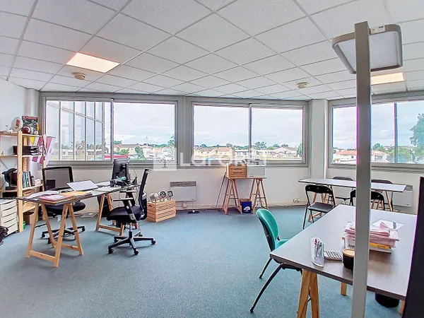 Bureaux 1 pièce 35 m²