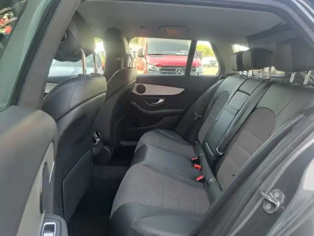 Mercedes Classe C 200 d break business — photo 15