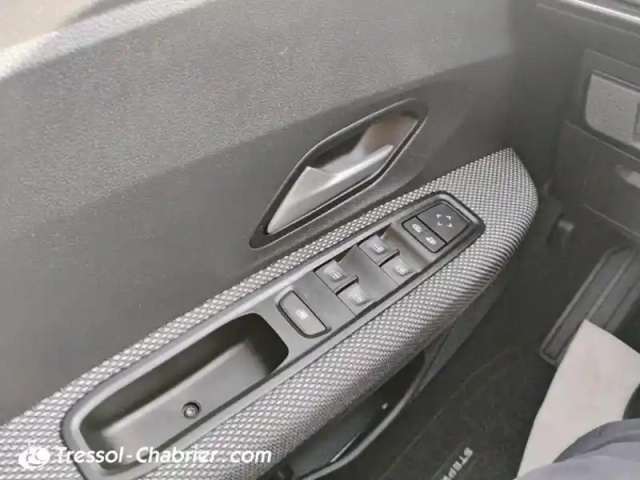 Dacia Sandero tce 90 gsr2 stepway expression — photo 28