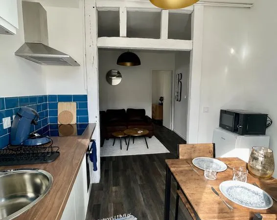 F2 meublé 38 m² - Bail mobilité - 530 /mois - Vierzon