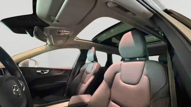 Volvo Xc60 t8 awd hybride rechargeable 310 ch+145 ch geartronic 8 — photo 16