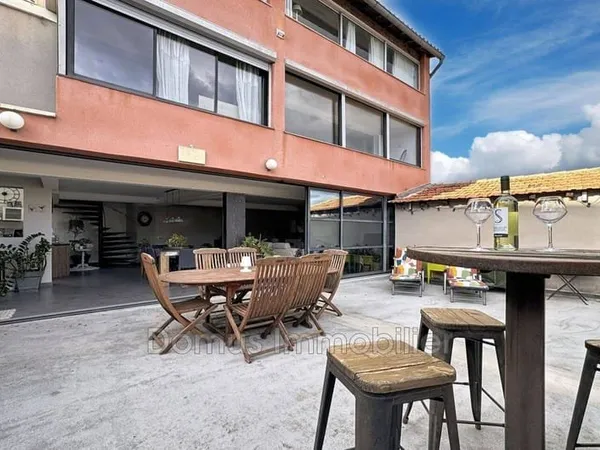 Appartement 6 pièces 183 m²