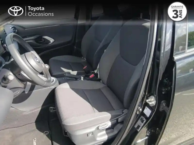 Toyota Yaris 120 vvt-i dynamic business 5p my22 — photo 11