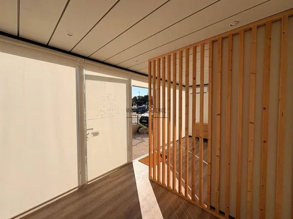 Local commercial 18 m²