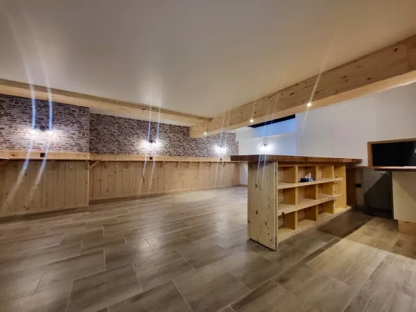 Commerce 3 pièces 115 m²
