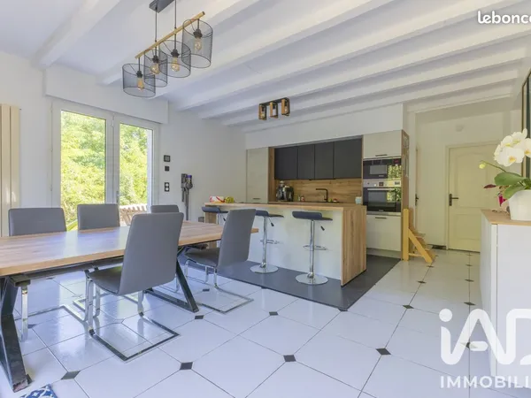 Maison 4 pièces 117 m²