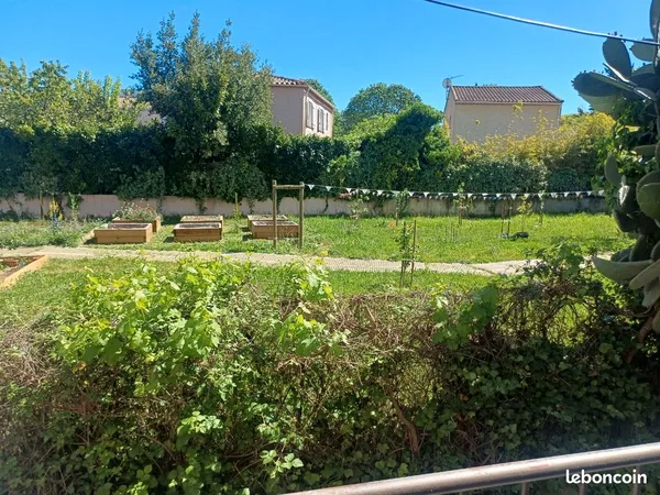 Bel appartement avec 2 places de parking