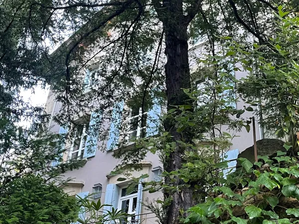 Vends maison - 220m²