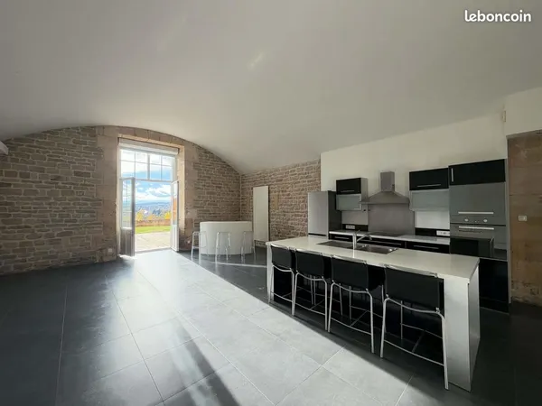 Appartement 3 pièces 105 m²