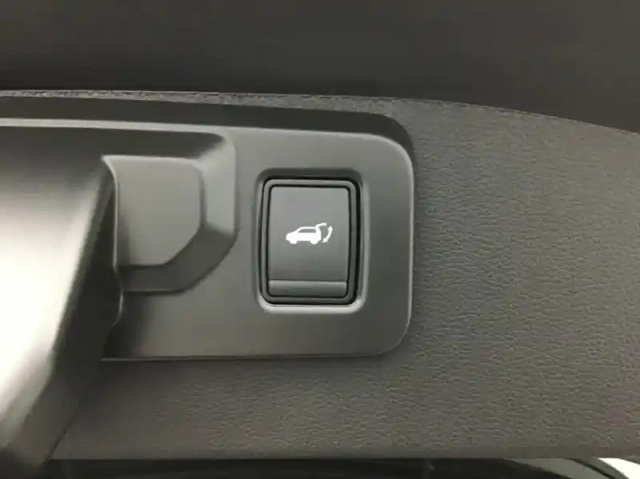 Renault Austral nouveau full hybrid e-tech 200 ch esprit alpine — photo 22