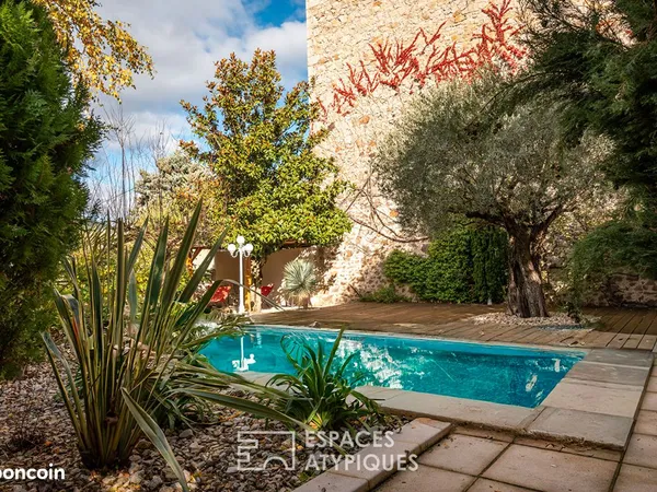 Maison 13 pièces 400 m²
