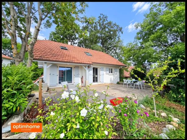 Maison individuelle Cessy - 1100m² de terrain, sous-sol complet - 2 chambres, bureau et espace mezza