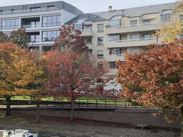 Appartement T2 de 53,22m² - Quai de Versailles - JT2087